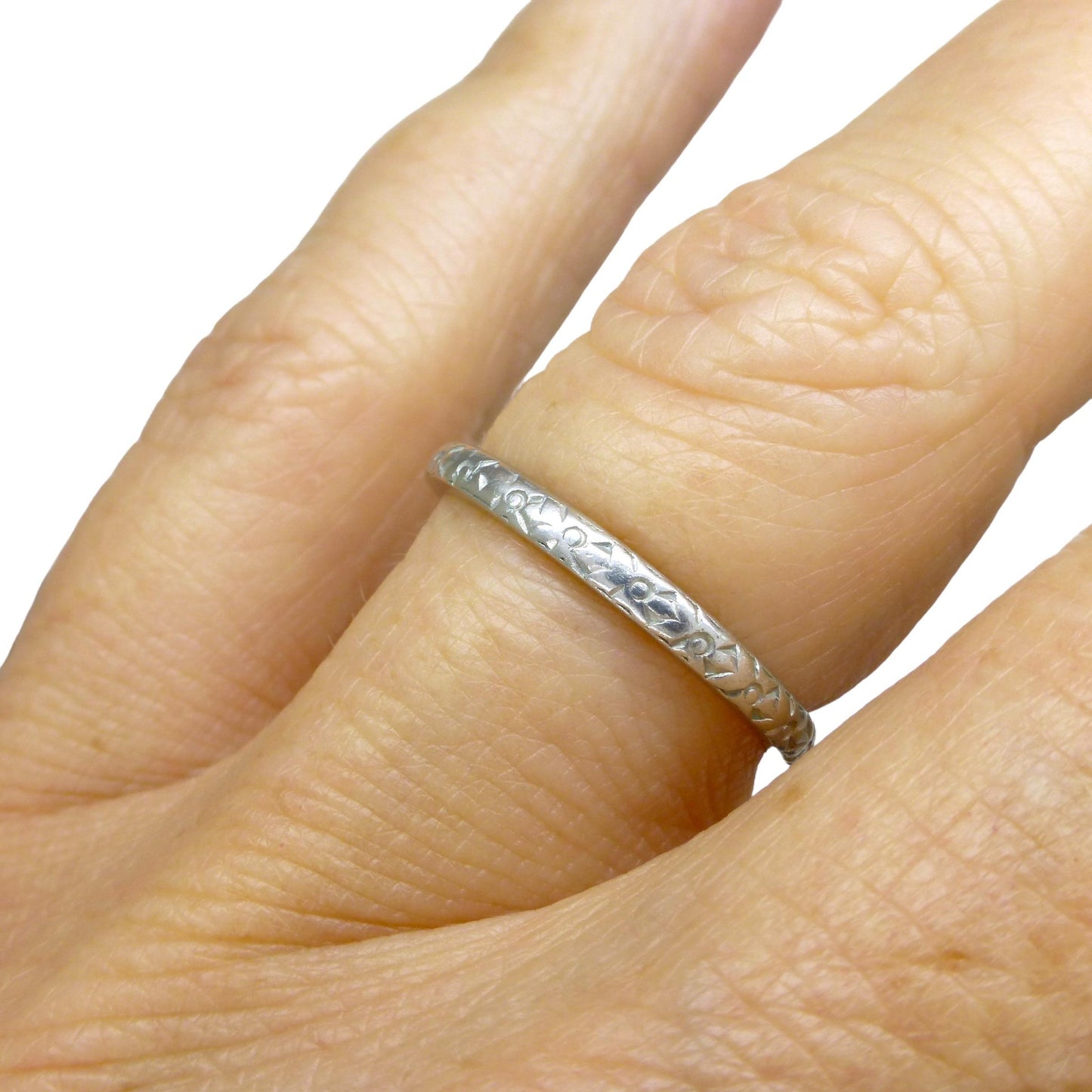 Antique Art Deco platinum orange blossom engraved wedding band 1920's ~ K 1/2