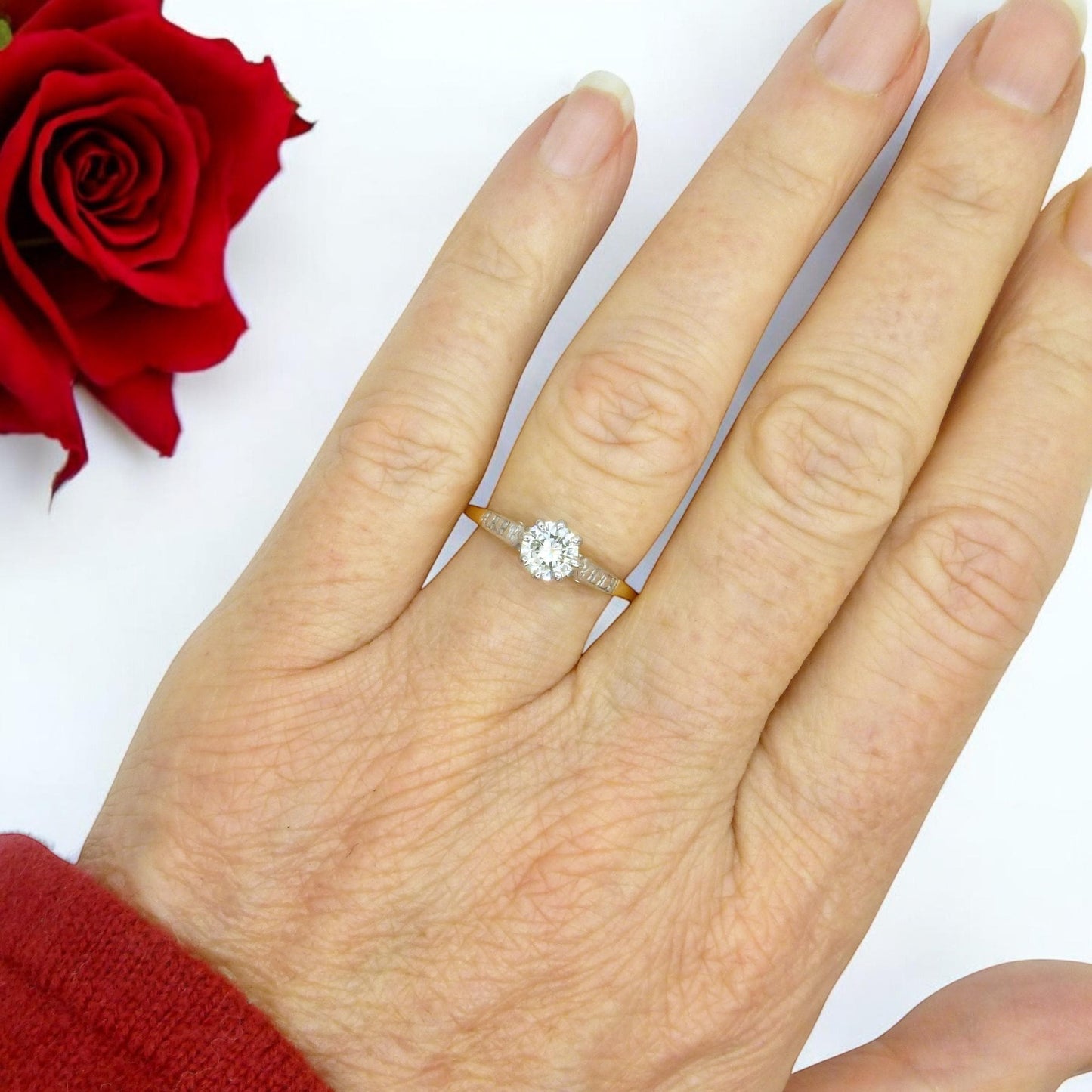 Vintage 18ct natural diamond solitaire ring 0.56ct - Mid 20th Century c1950's