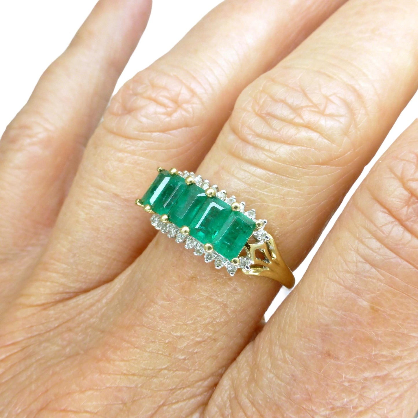 Vintage 9ct gold Emerald & Diamond five stone ring