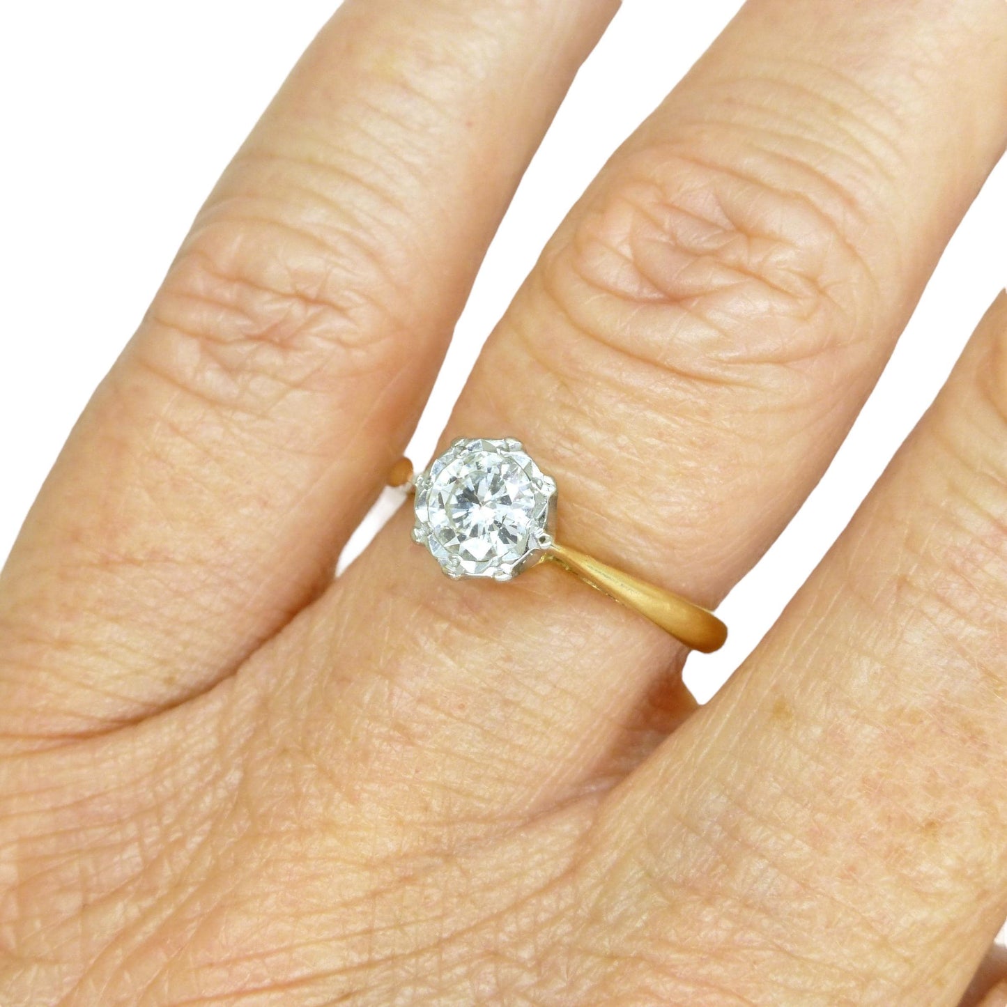 Vintage 18ct gold natural diamond solitaire ring 0.50ct c1950's