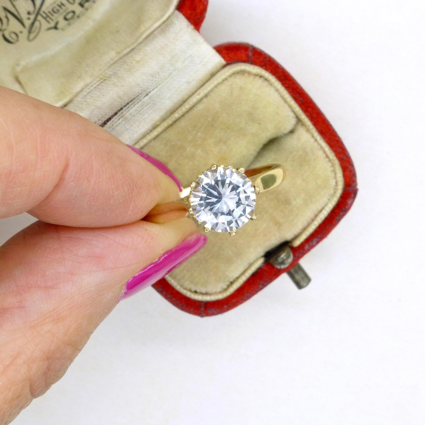 Vintage 9ct gold 'Faux diamond' solitaire ring c1970's