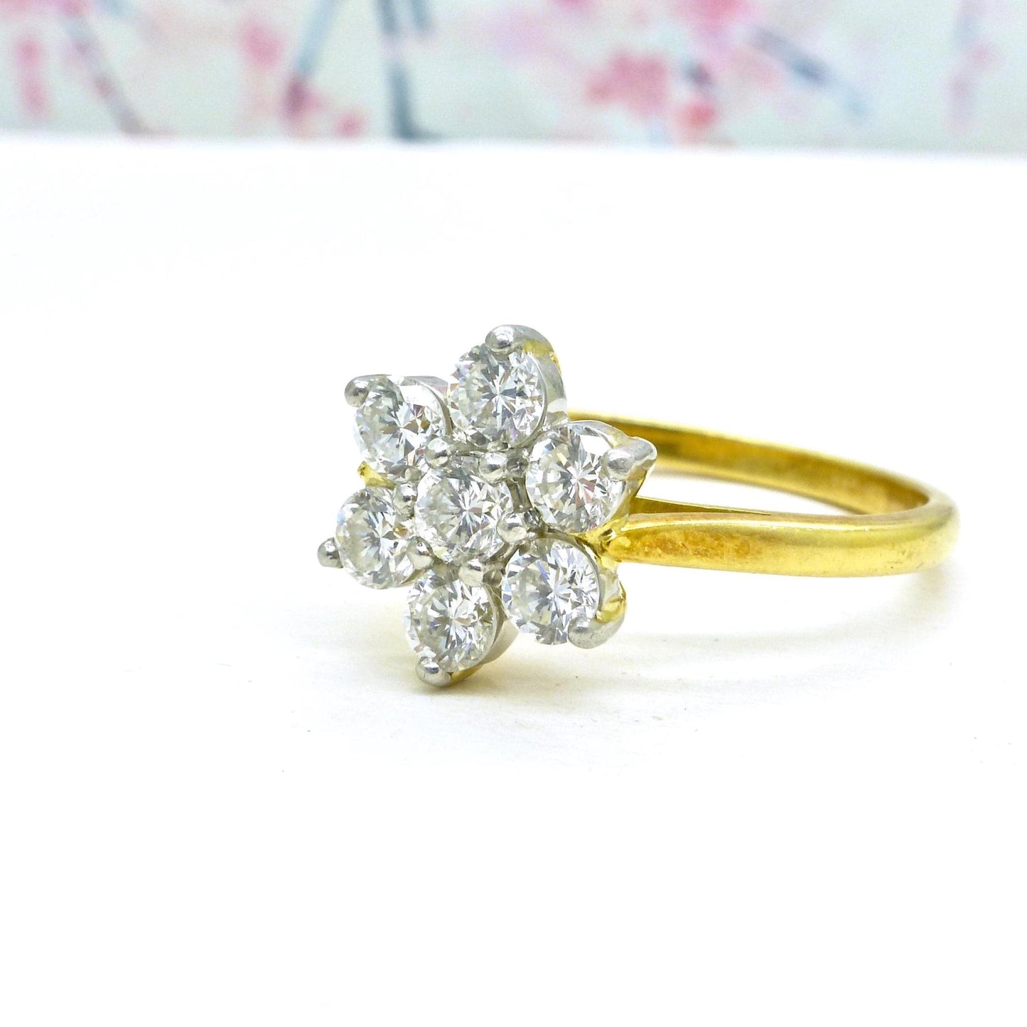 Vintage 18ct natural diamond flower cluster halo ring 0.77ct