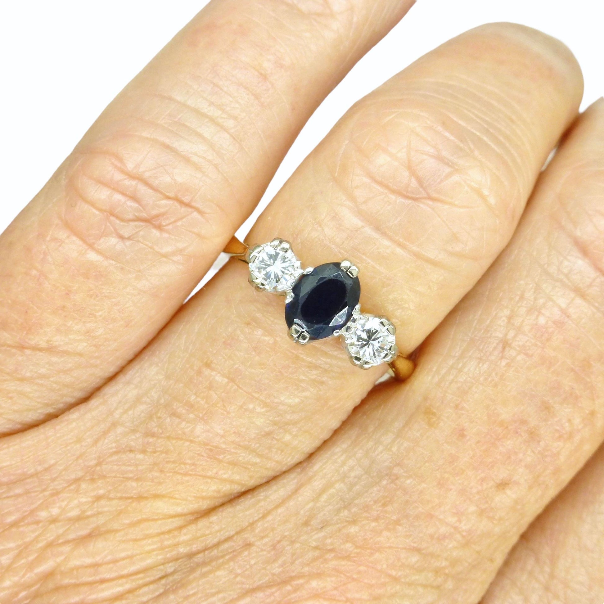 Vintage 18ct Platinum sapphire & diamond trilogy ring 1960