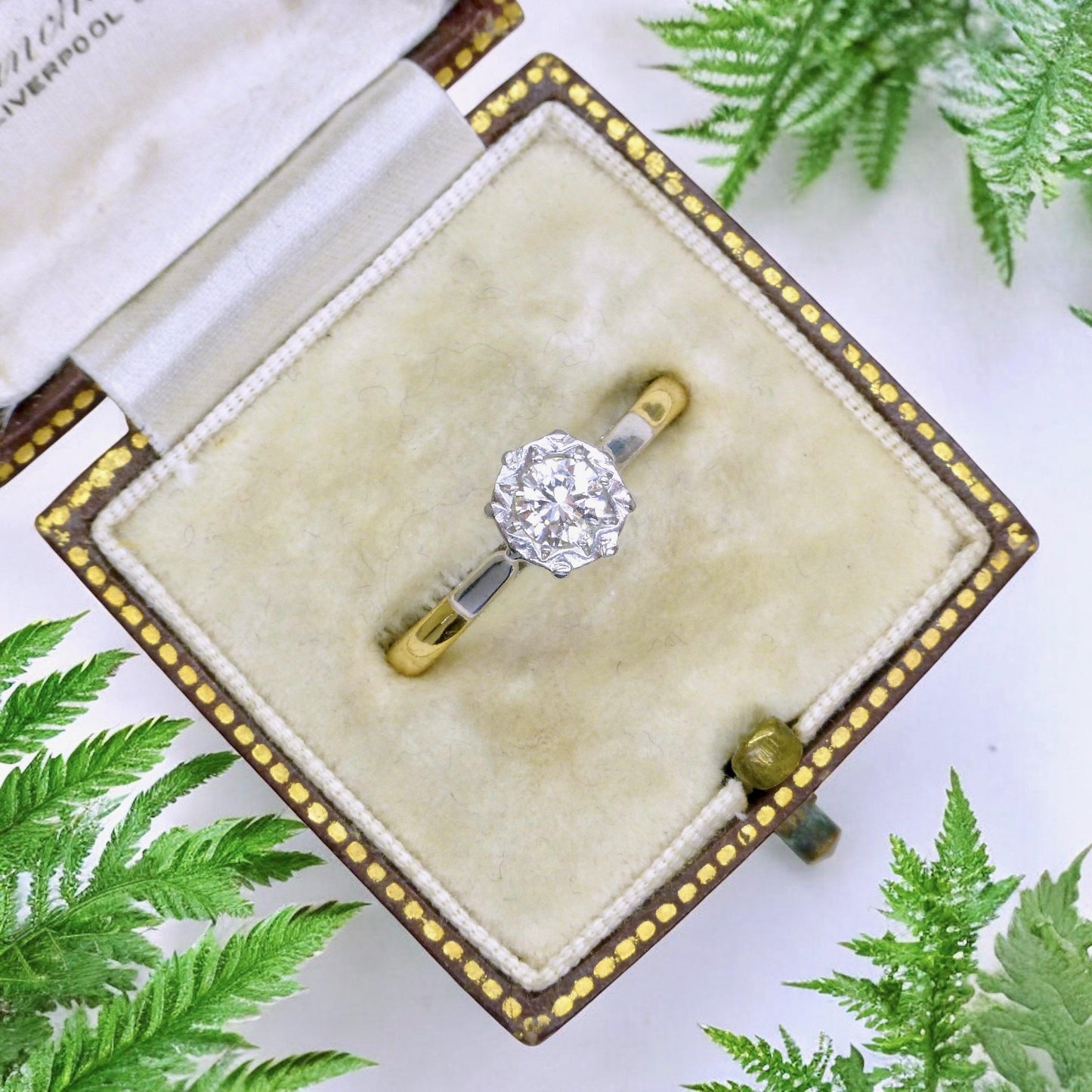 Vintage 18ct gold natural diamond solitaire ring 0.35ct - dated 1970