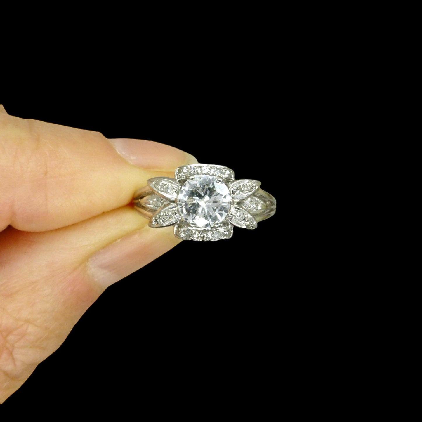 Vintage Art Deco platinum natural diamond solitaire ring 0.85ct c1930's ~ 1940's