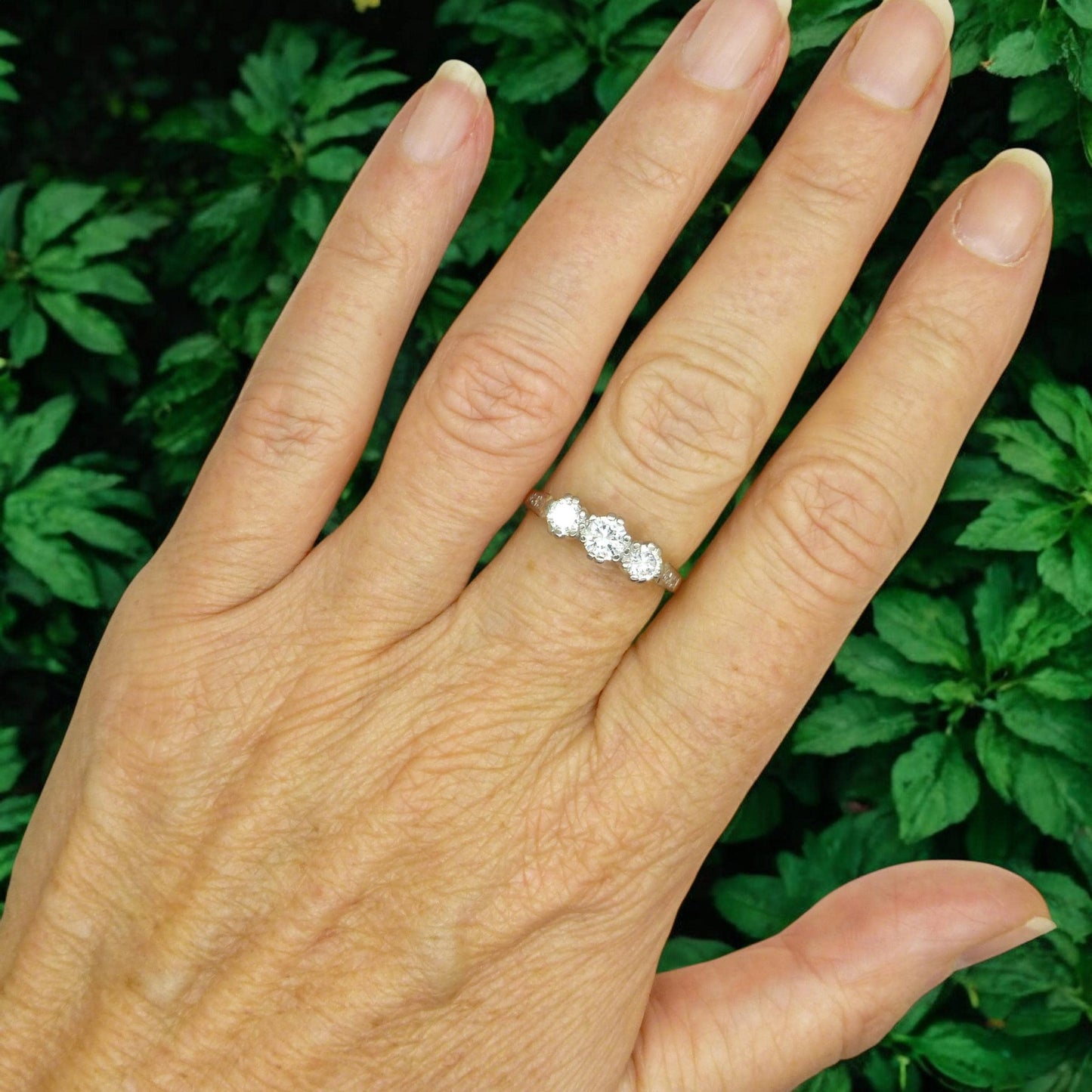 Vintage 18ct natural diamond three stone trilogy ring 0.75ct ~ Millennium Hallmark