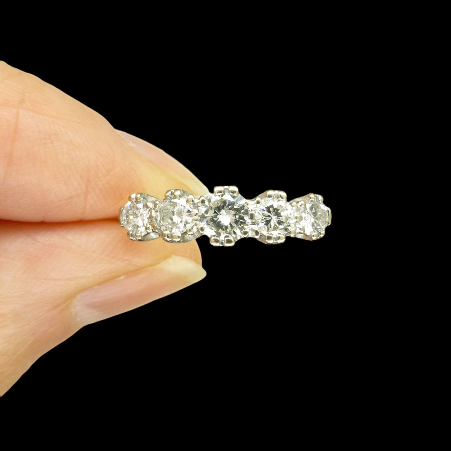 Vintage 18ct natural brilliant cut diamond five stone ring 1.00ct
