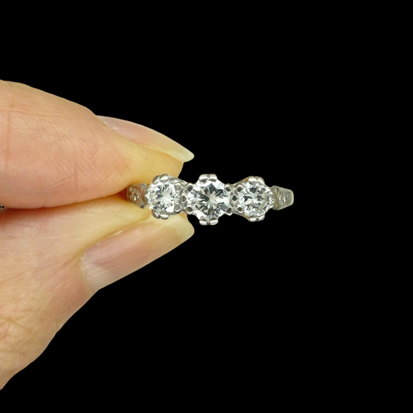 Vintage 18ct natural diamond three stone trilogy ring 0.75ct ~ Millennium Hallmark
