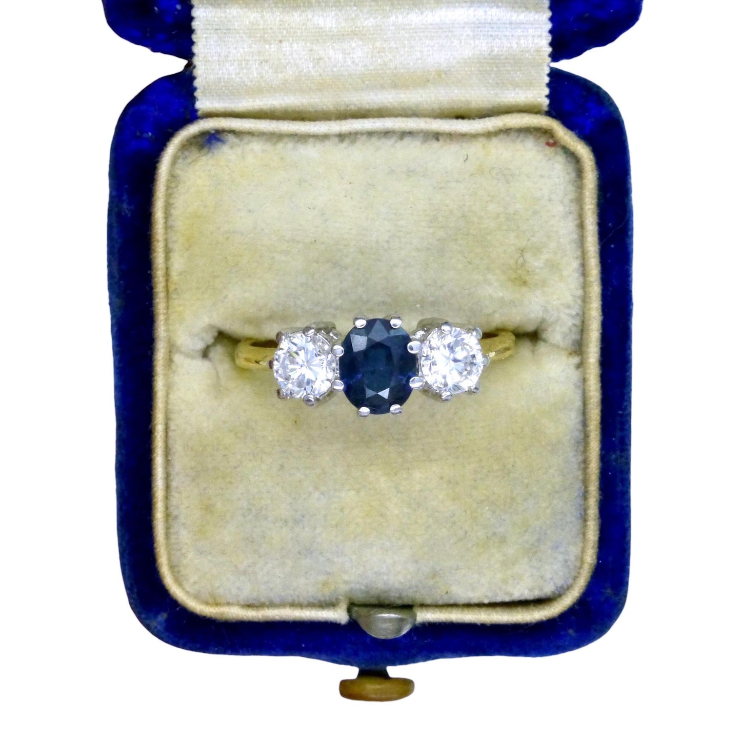 Vintage 18ct gold Natural Diamond & Sapphire three stone trilogy ring.