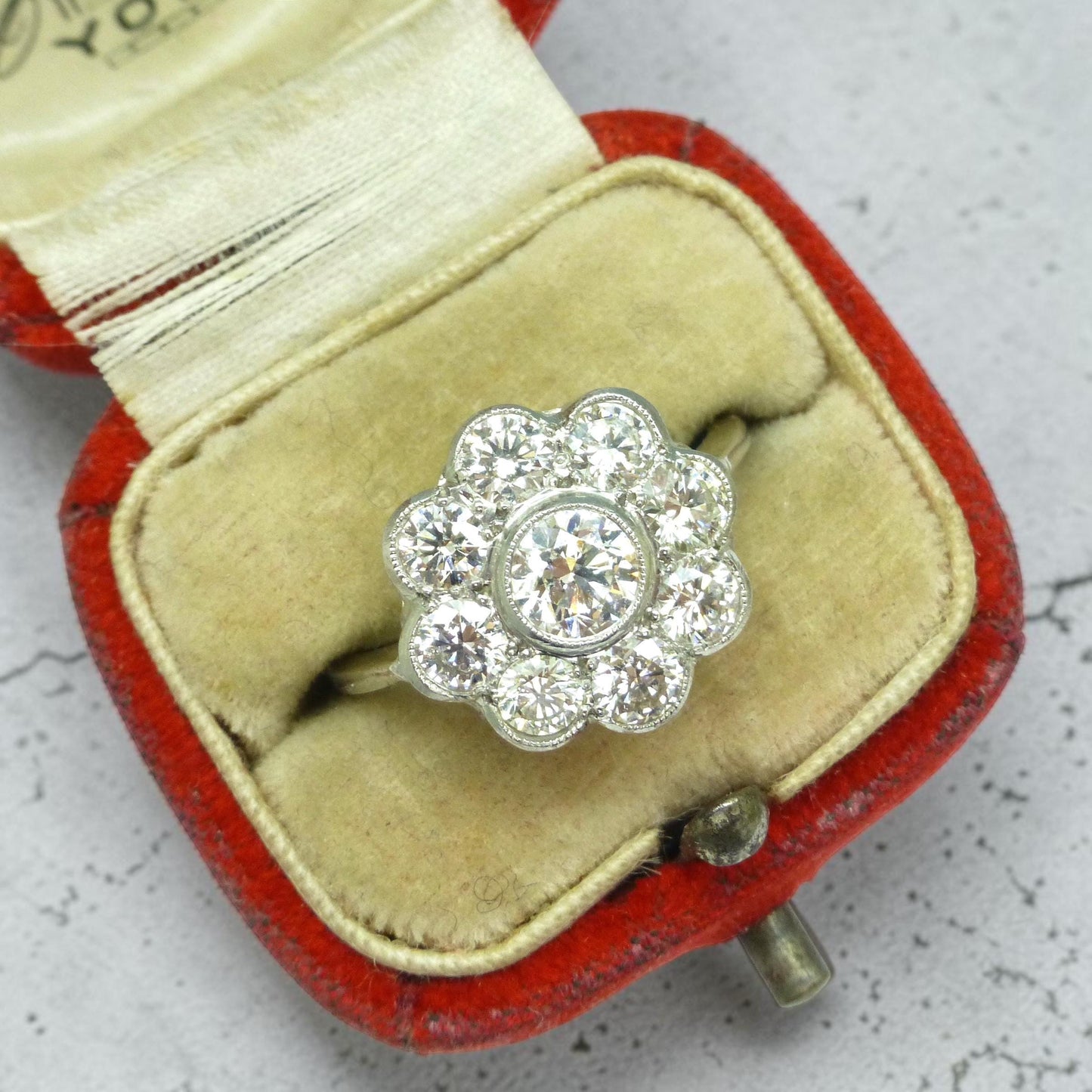 Vintage Platinum natural diamond cluster engagement ring 1.54 carat - Antique style Daisy ring