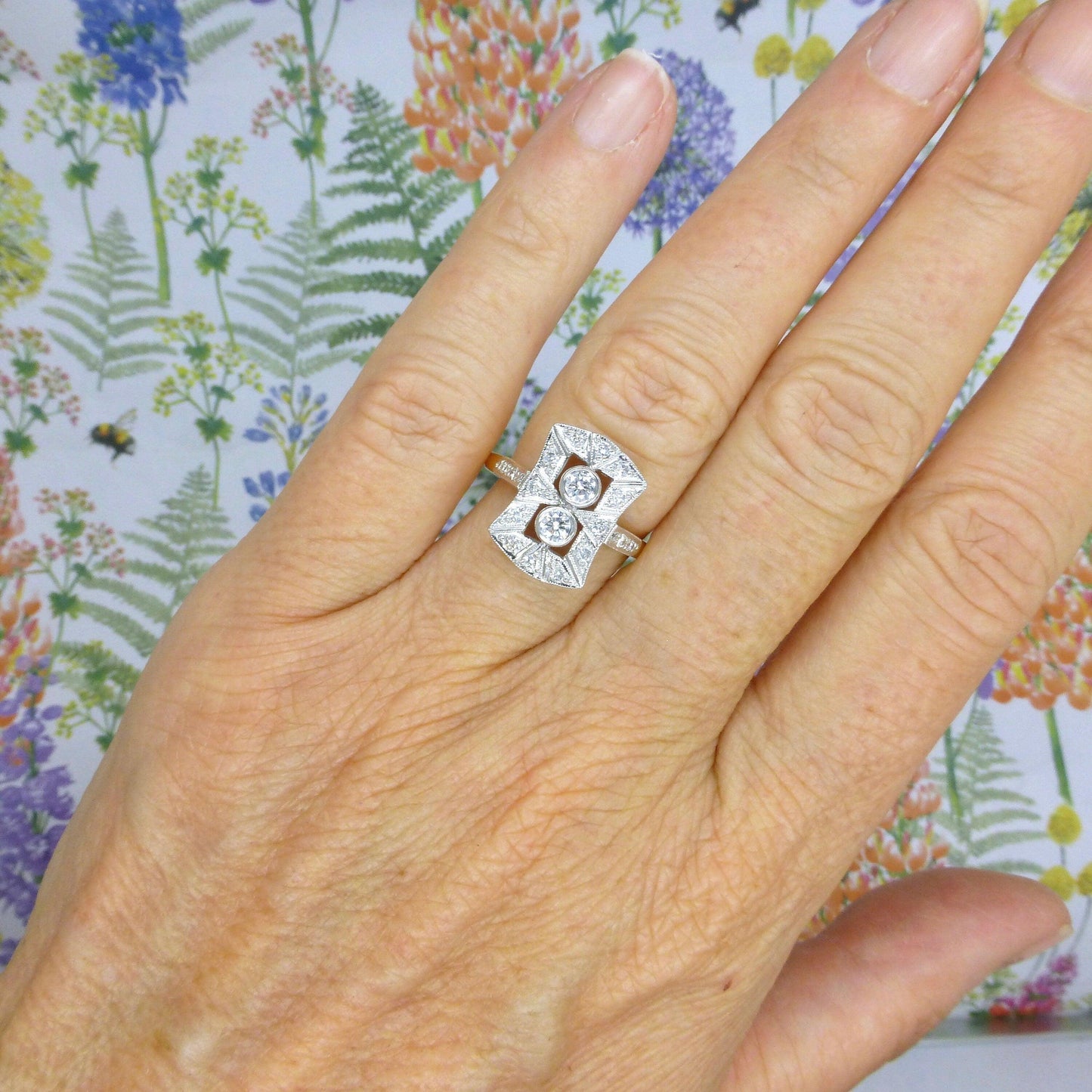 Vintage 18ct Art Deco style Diamond cluster panel ring