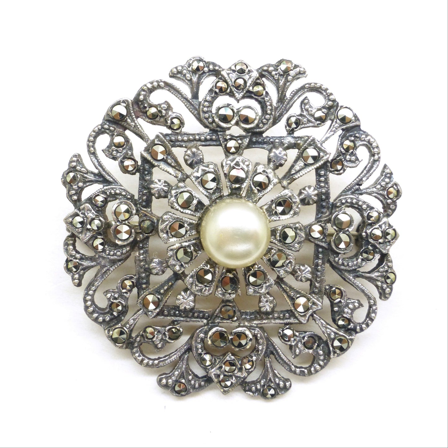 Vintage silver macasite & faux pearl brooch c1930's