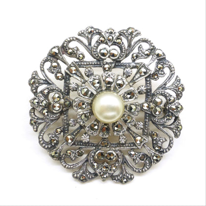 Vintage silver macasite & faux pearl brooch c1930's