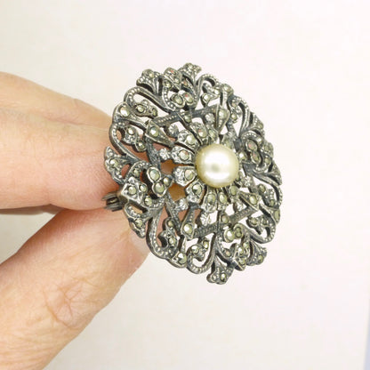Vintage silver macasite & faux pearl brooch c1930's