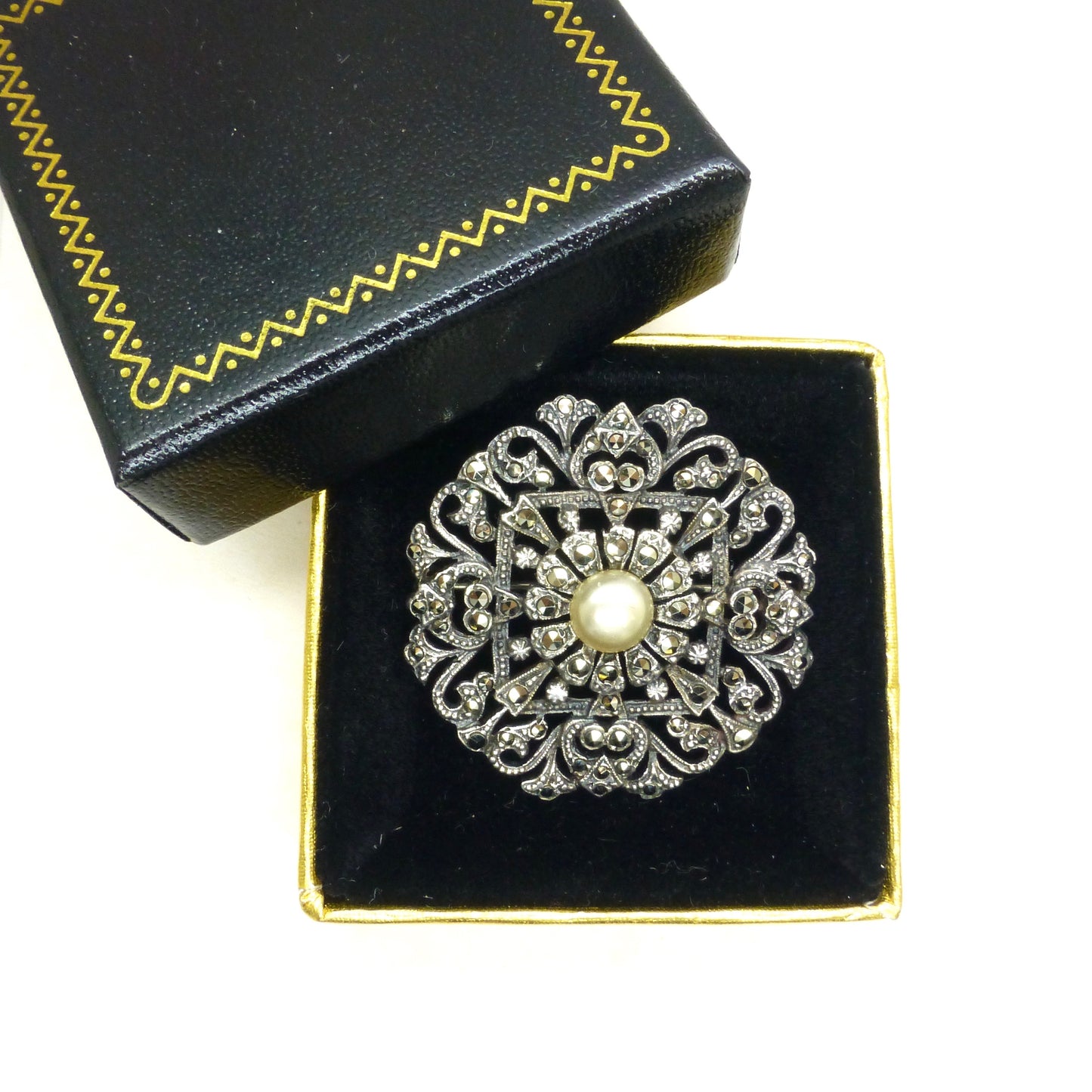 Vintage silver macasite & faux pearl brooch c1930's