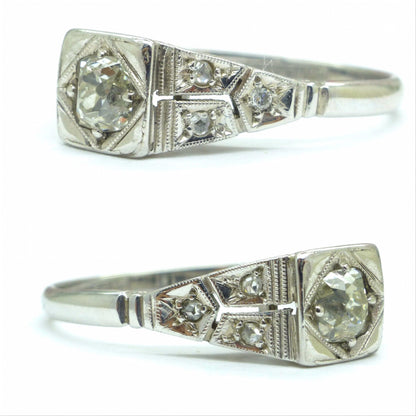 Antique Art Deco Platinum & 18ct white gold diamond solitaire ring c.1920s