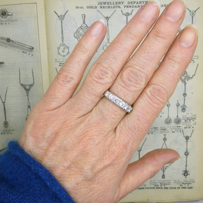 Vintage 18ct white gold diamond half eternity wedding ring 1.00ct