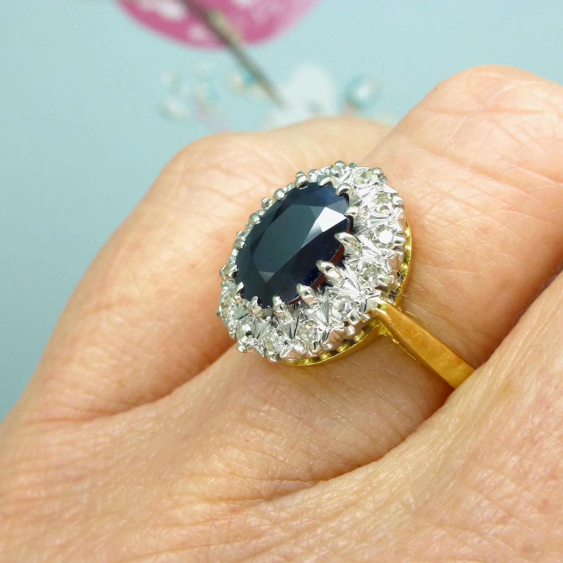 Vintage 18ct sapphire and diamond oval cluster ring ~ Princess of Wales ring