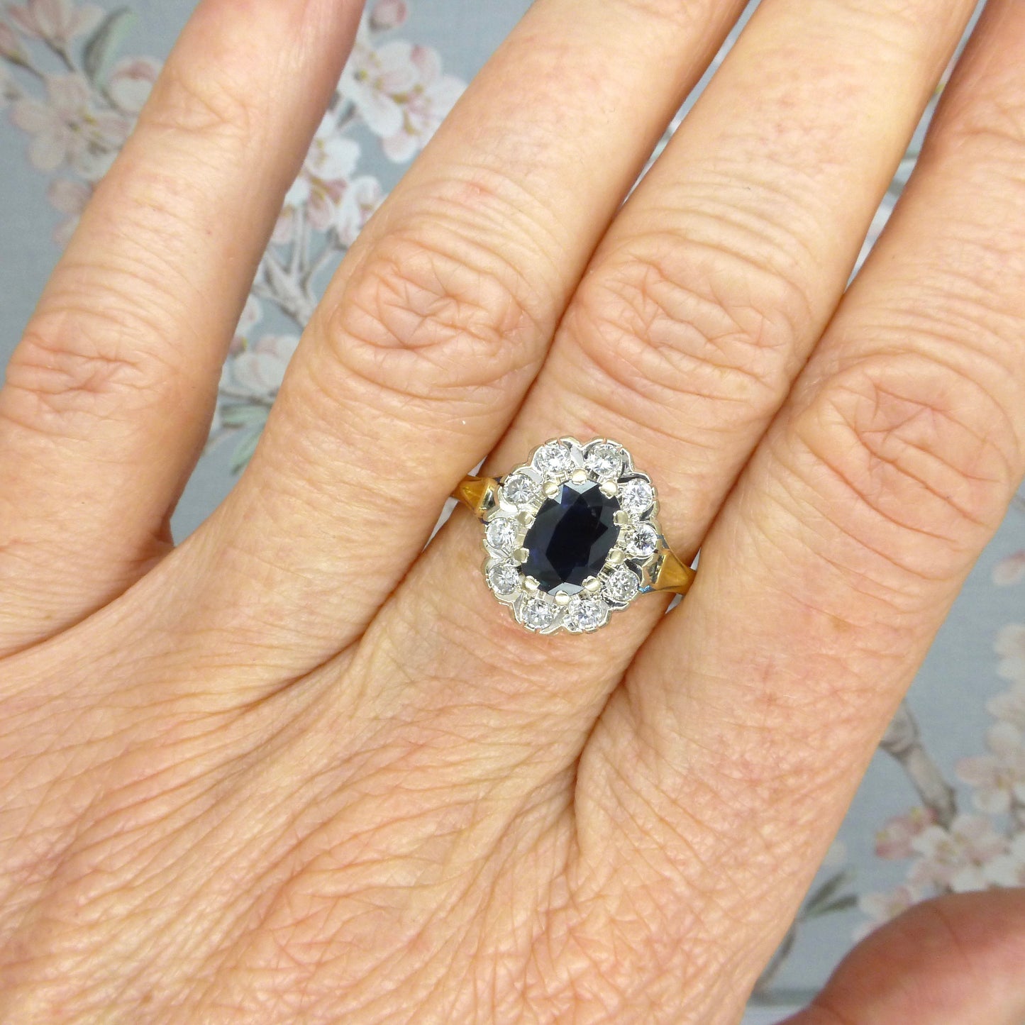 Vintage 18ct sapphire and diamond oval cluster ring 1970s ~ Princess of Wales ring