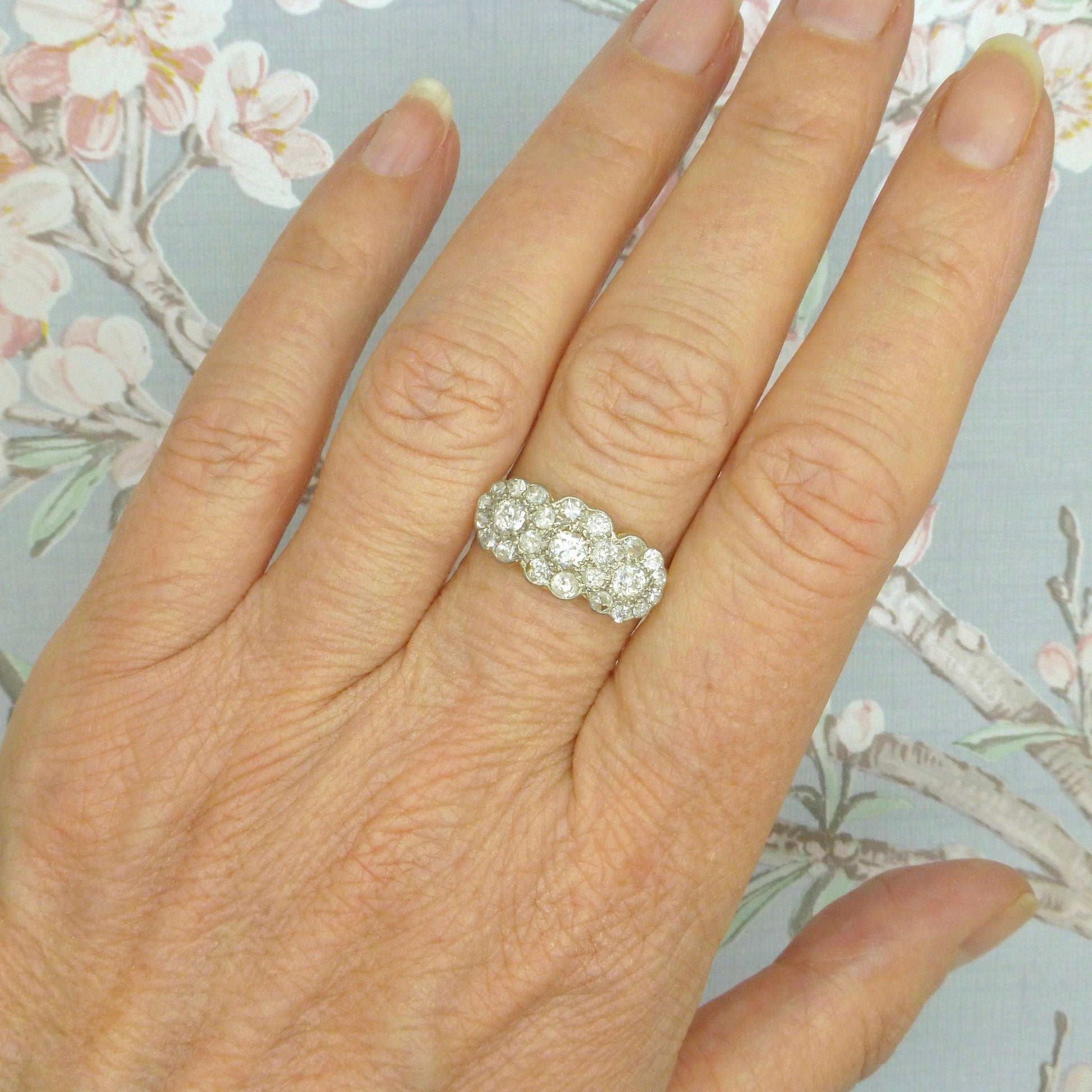 Antique 18ct Old Cut Diamond triple daisy cluster halo ring ~ Independent report