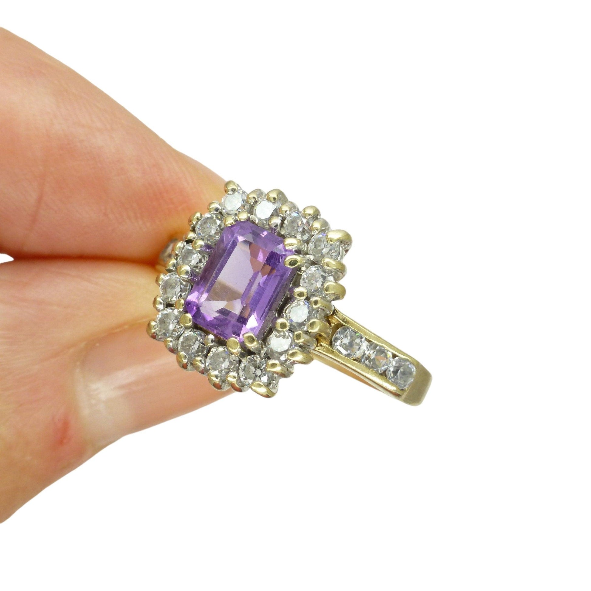 Vintage 9ct gold emerald cut Amethyst & CZ cluster dress ring
