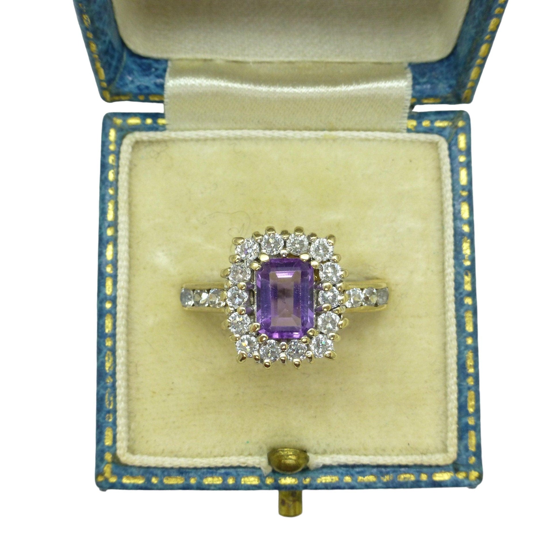 Vintage 9ct gold emerald cut Amethyst & CZ cluster dress ring