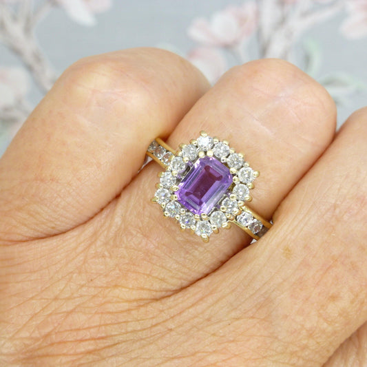 Vintage 9ct gold emerald cut Amethyst & CZ cluster dress ring