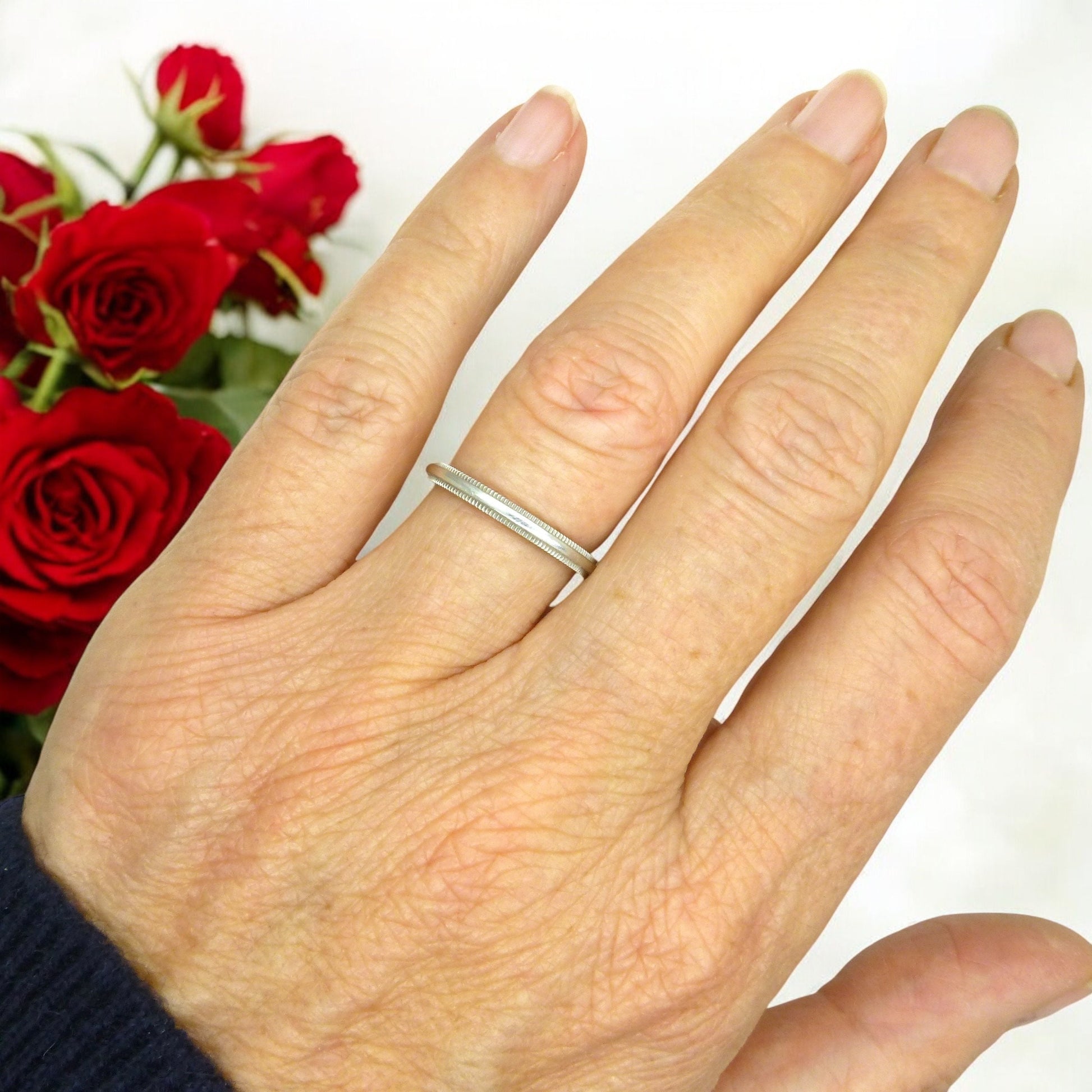 Pre Loved TIFFANY Co' Together platinum wedding ring J 3/4