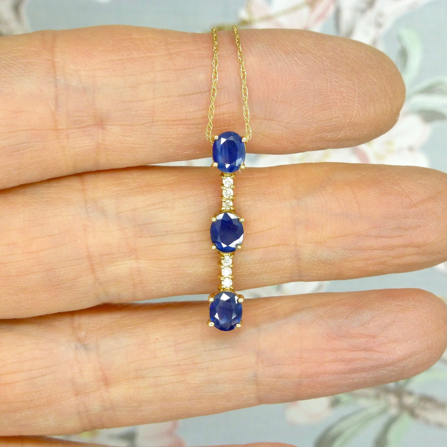 Vintage 14K gold sapphire and diamond bar pendant & gold chain