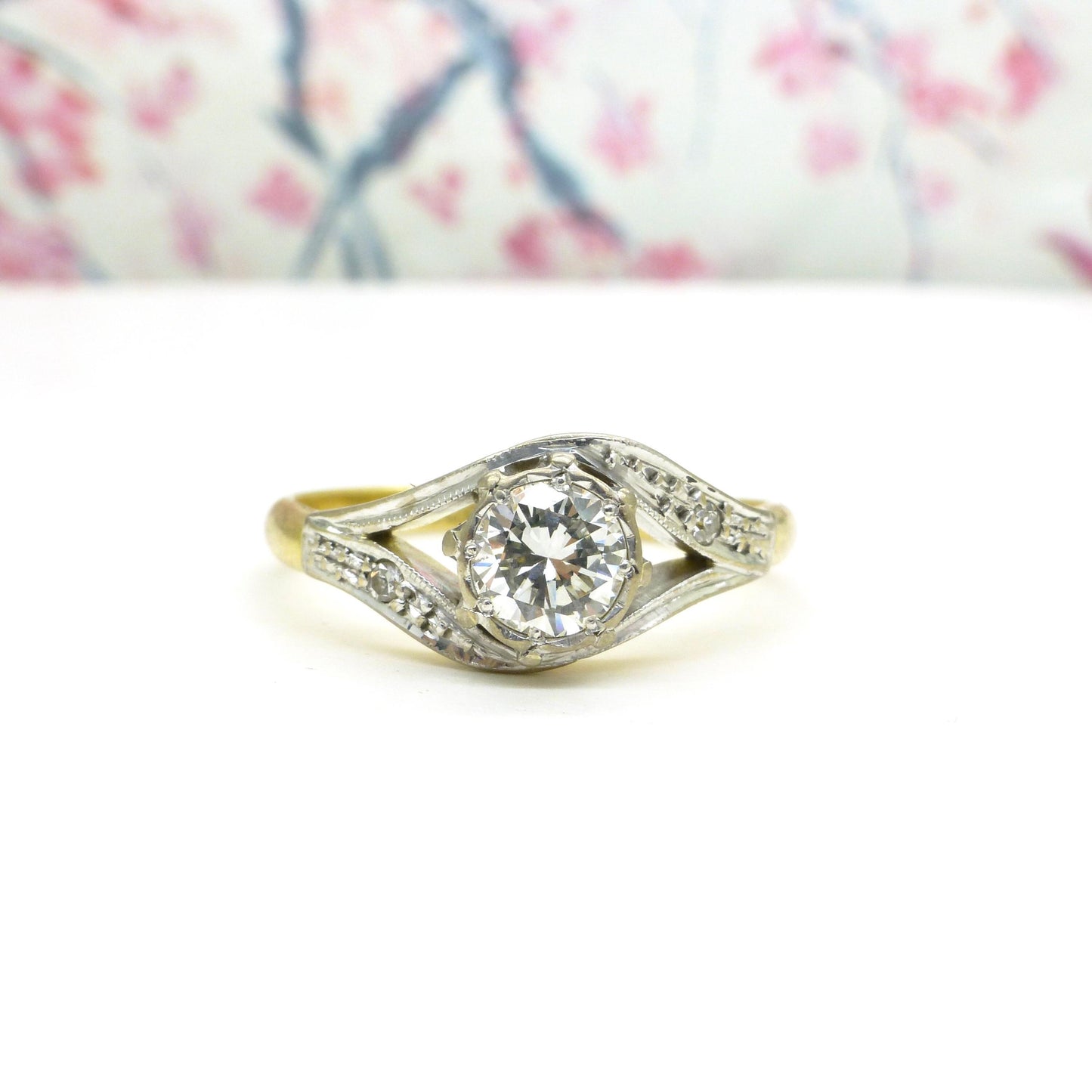 Vintage 18ct natural diamond solitaire ring 0.50ct c1930 ~ 1950's