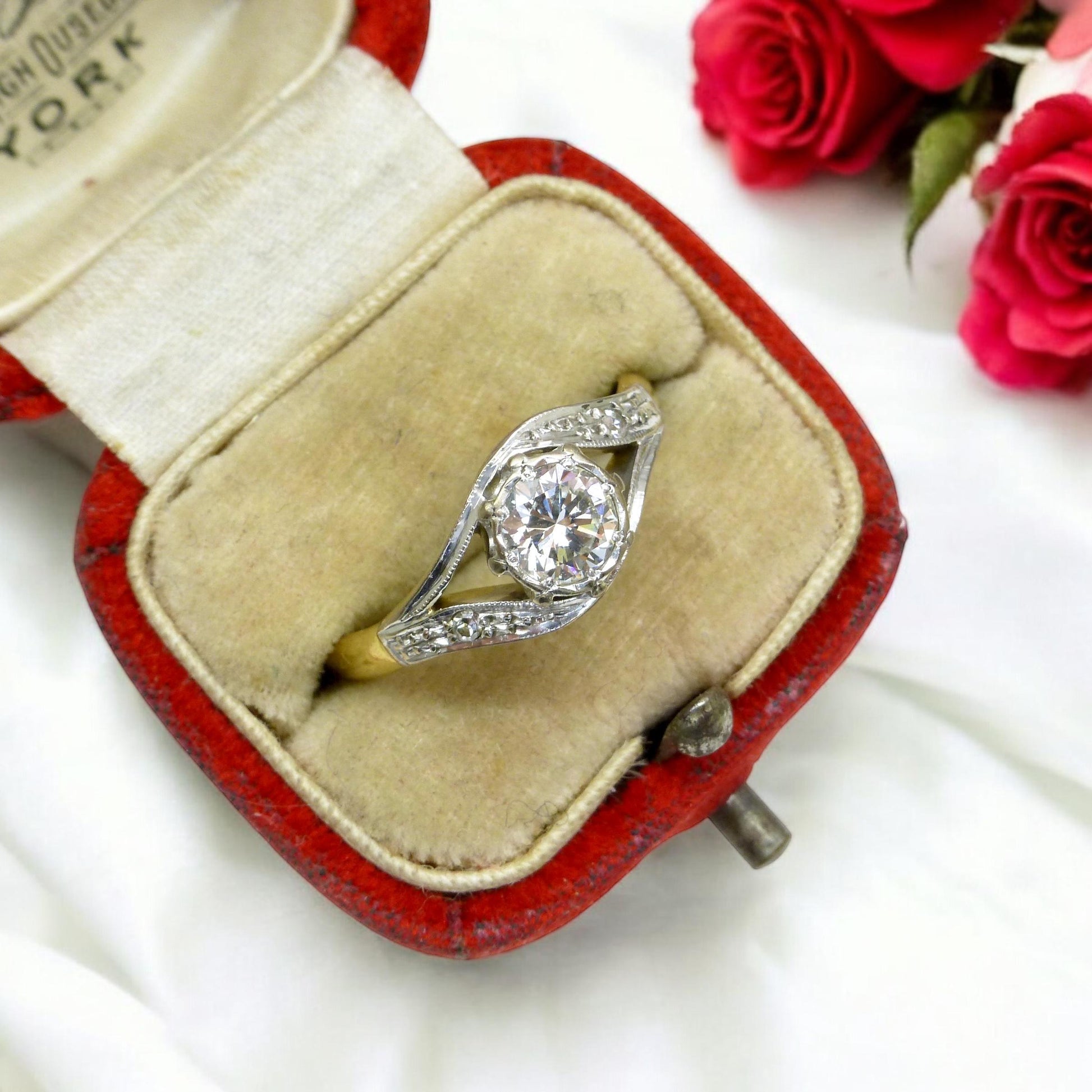 Vintage 18ct natural diamond solitaire ring 0.50ct c1930 ~ 1950's