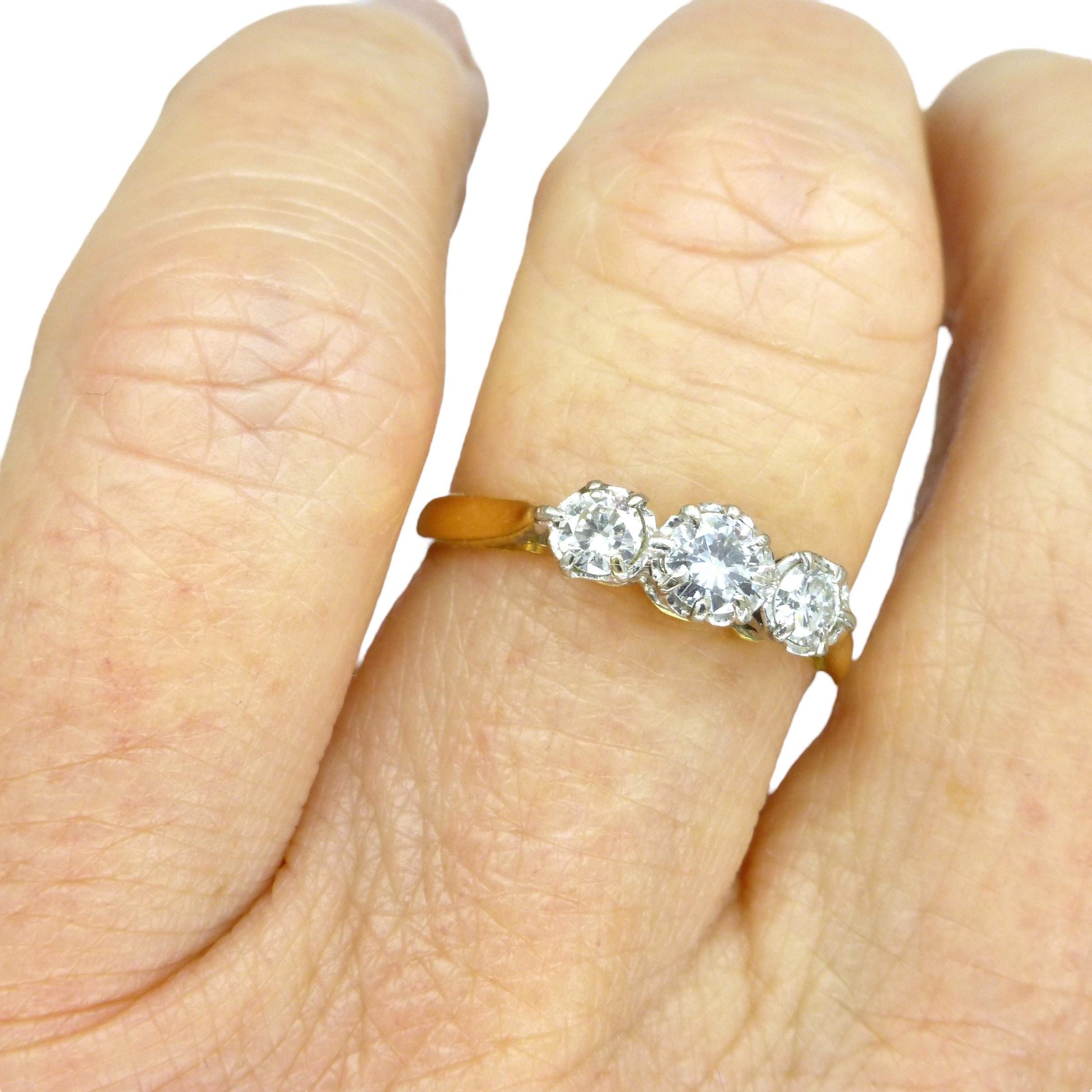 Vintage natural diamond three stone trilogy ring 18ct & Platinum 0.40ct