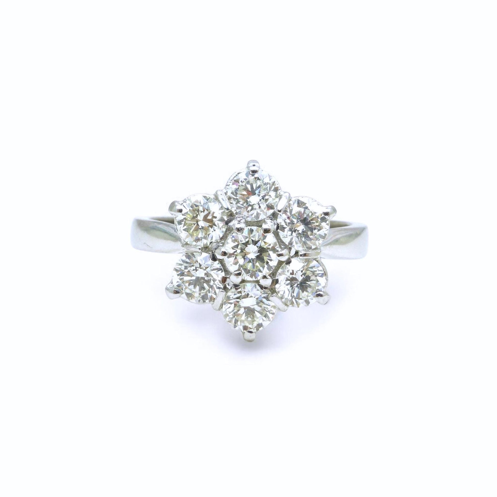 Stunning vintage 18ct white gold diamond cluster ring 1.41 carat ~ Independent Valuation