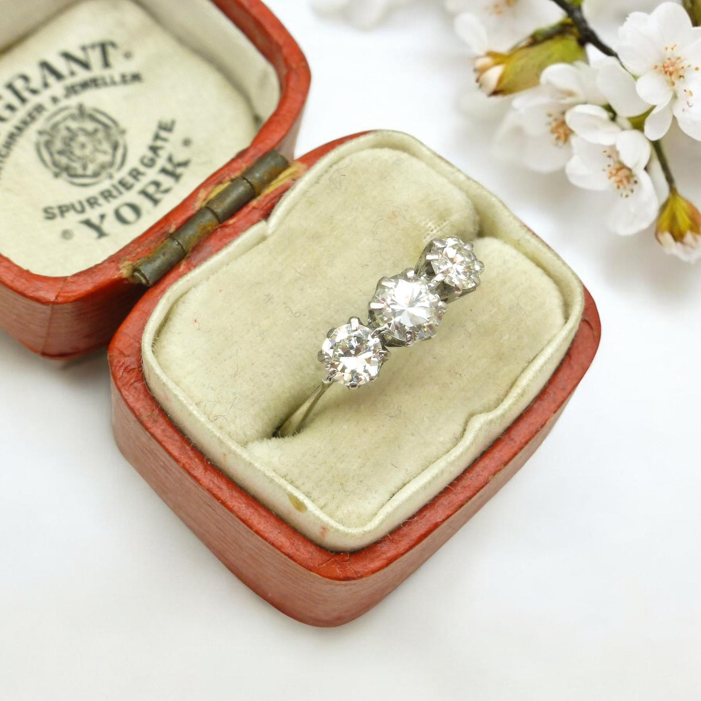 Antique Platinum natural diamond three stone trilogy ring 0.90ct