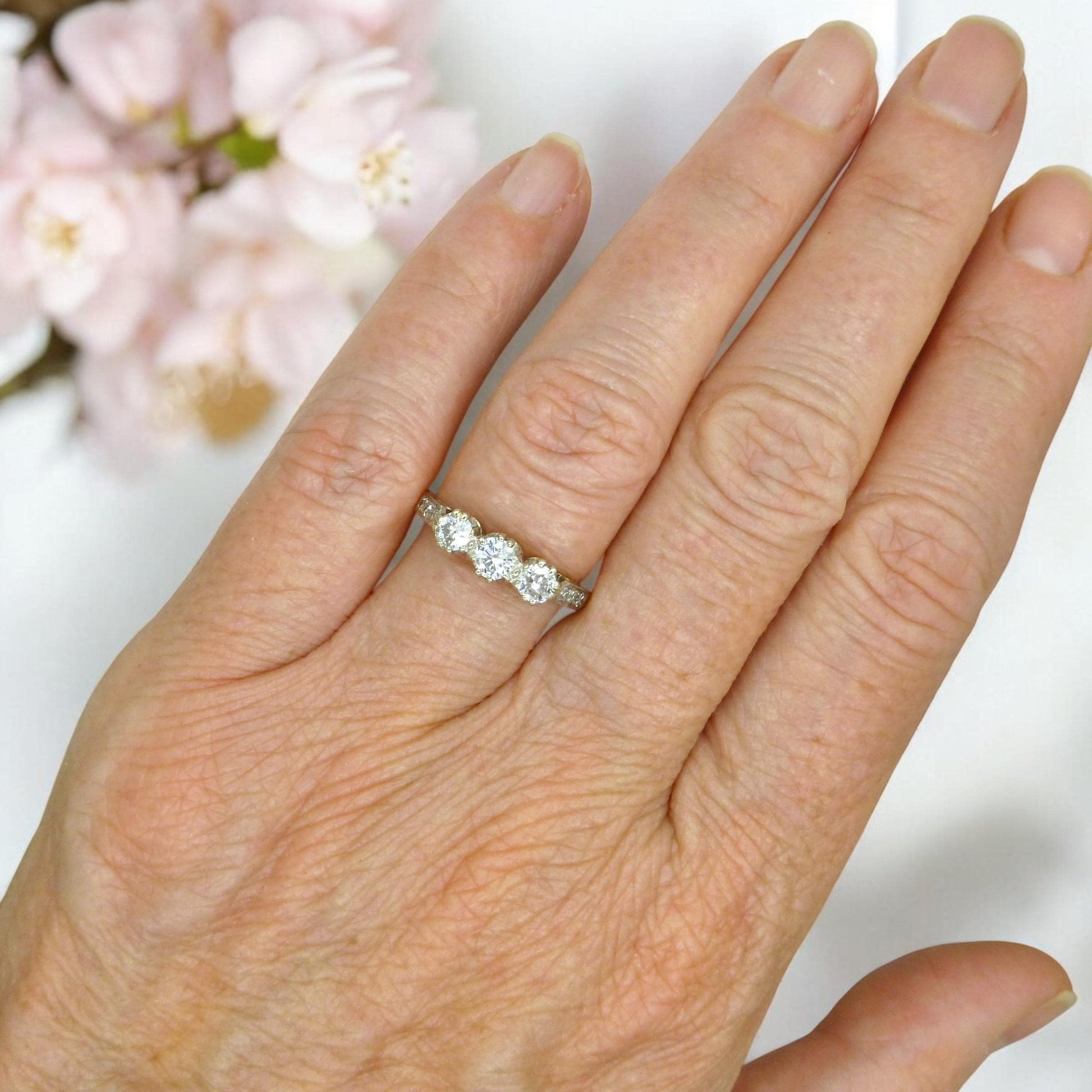Vintage 18ct natural diamond three stone trilogy ring 0.60ct ~ c1950's