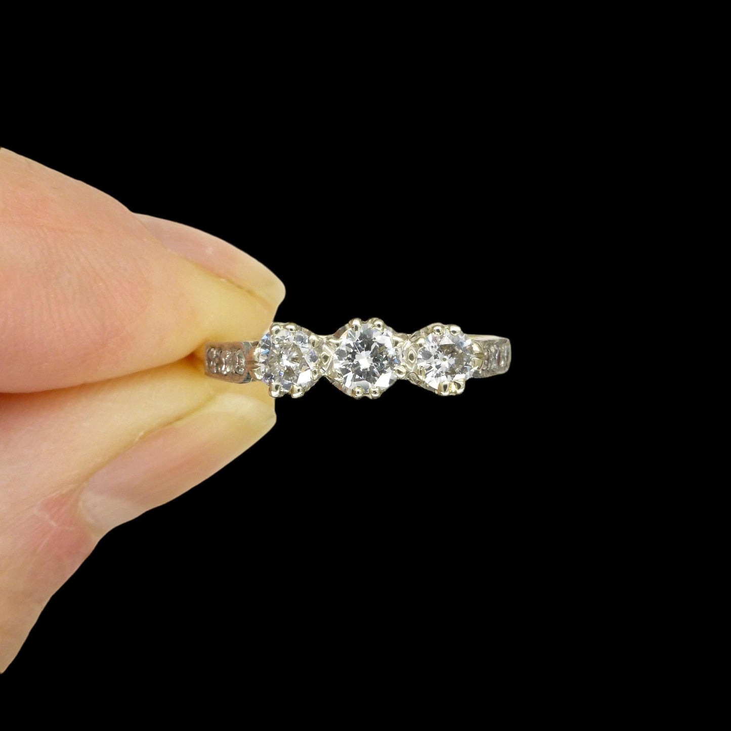 Vintage 18ct natural diamond three stone trilogy ring 0.60ct ~ c1950's