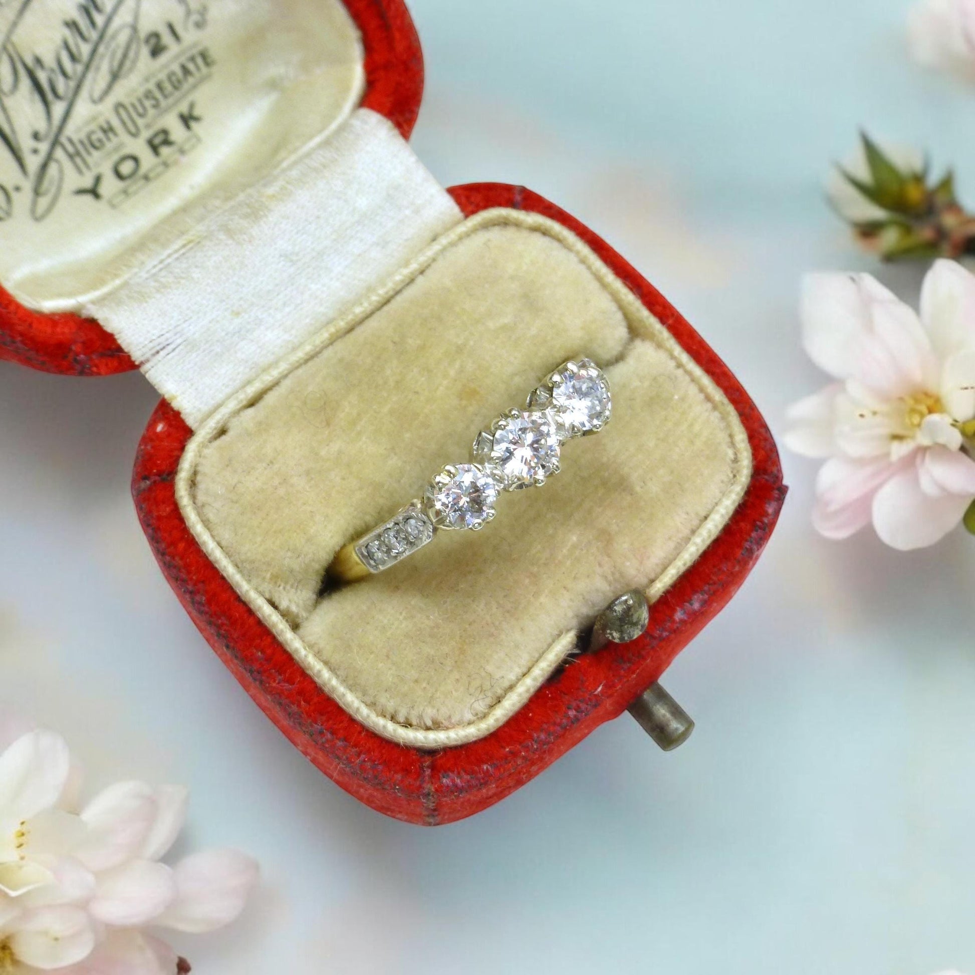 Vintage 18ct natural diamond three stone trilogy ring 0.60ct ~ c1950's