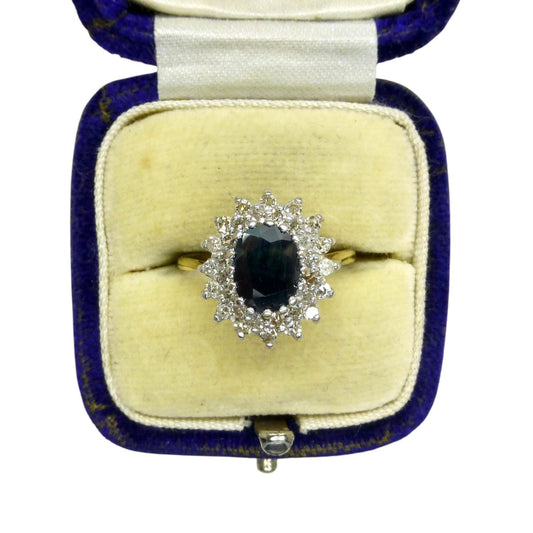 Vintage 9ct oval natural sapphire & diamond halo cluster ring