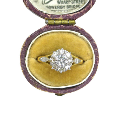 Vintage 18ct natural diamond cluster halo ring c1960's
