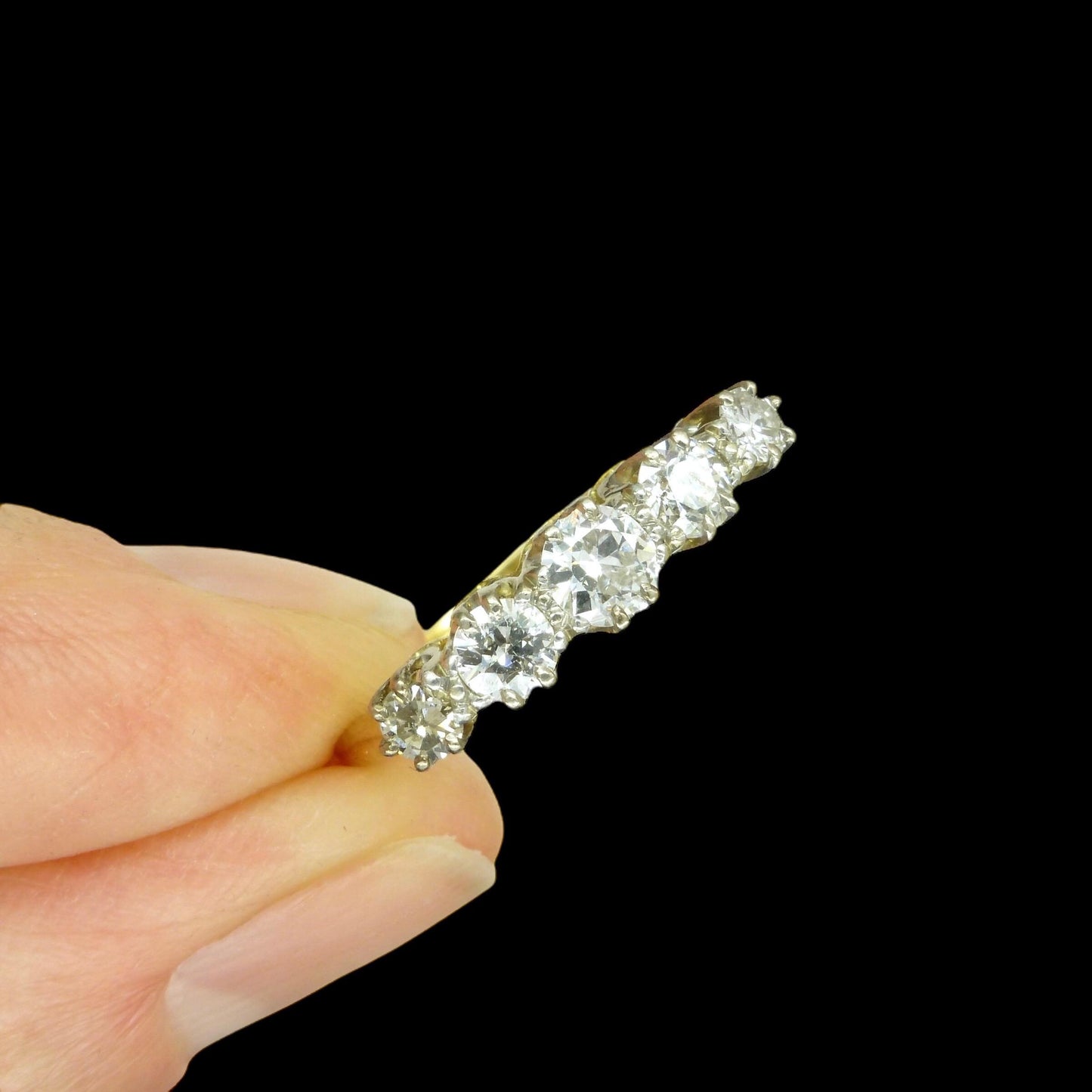 Vintage 18ct gold natural brilliant cut diamond five stone ring 0.75ct