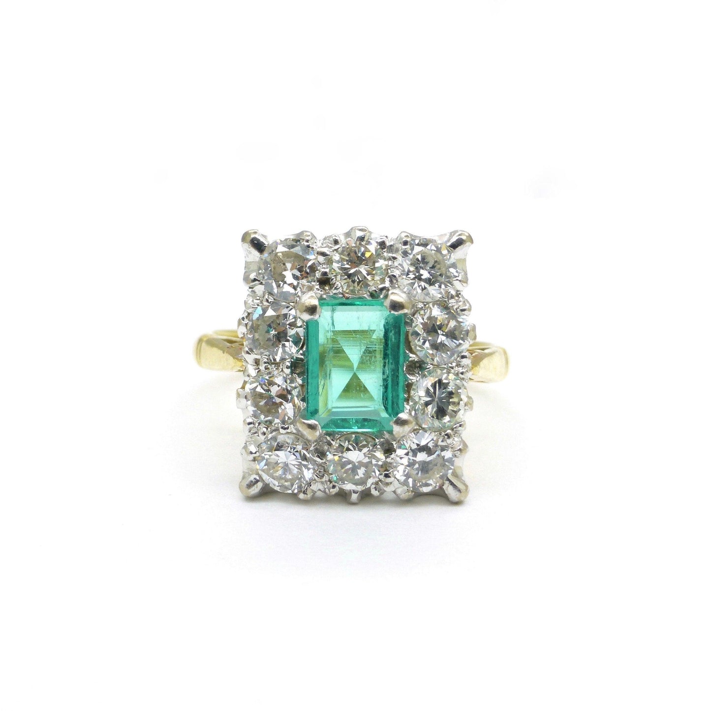 Vintage 18ct Emerald & Diamond cluster ring ~ Independent valuation