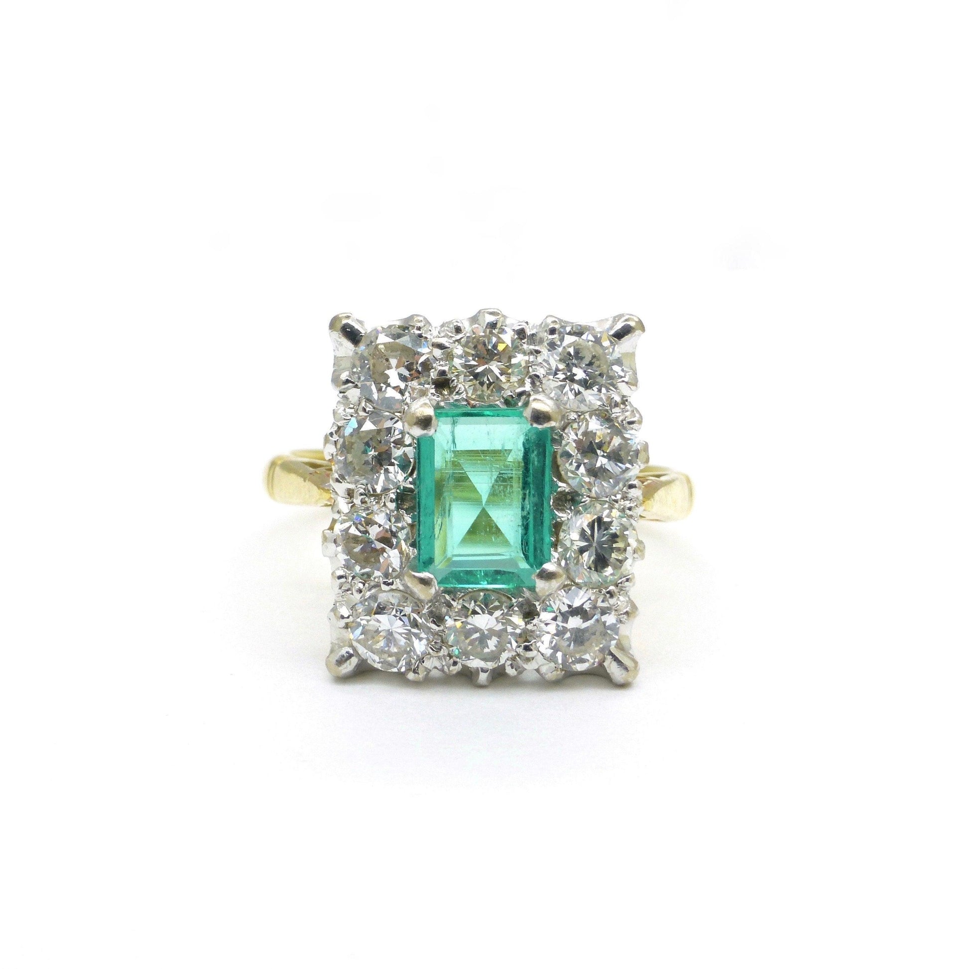 Vintage 18ct Emerald & Diamond cluster ring ~ Independent valuation