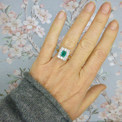 Vintage 18ct Emerald & Diamond cluster ring ~ Independent valuation