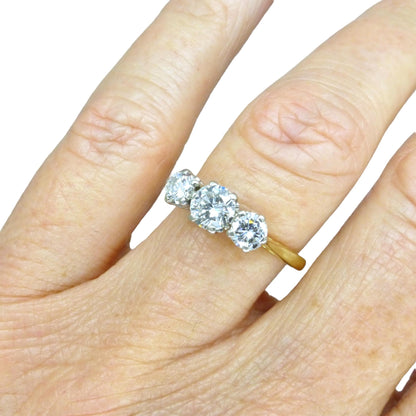 Vintage 18ct natural diamond three stone trilogy ring 1.00ct