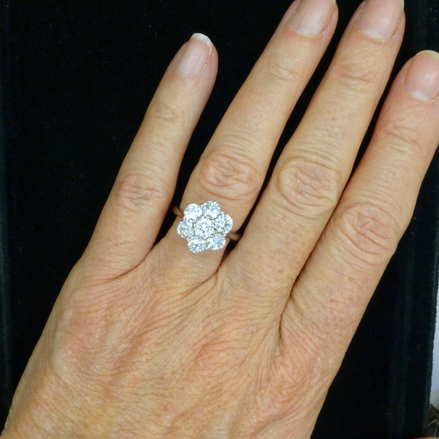 Vintage 18ct white gold diamond statement cluster ring 2.20 carat ~ Independent Valuation