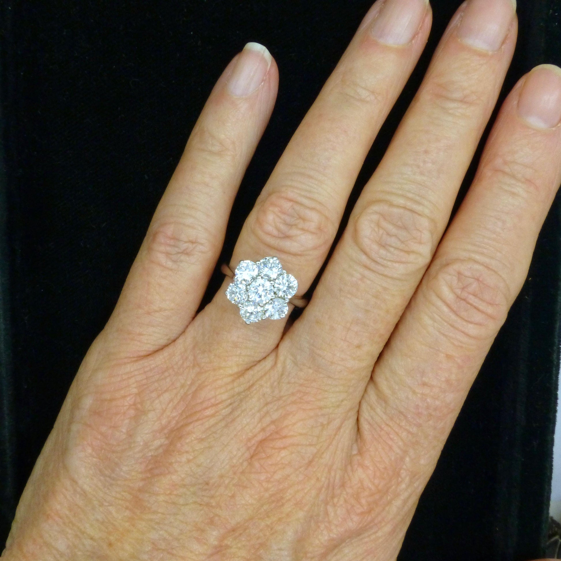 Vintage 18ct white gold diamond statement cluster ring 2.20 carat ~ Independent Valuation