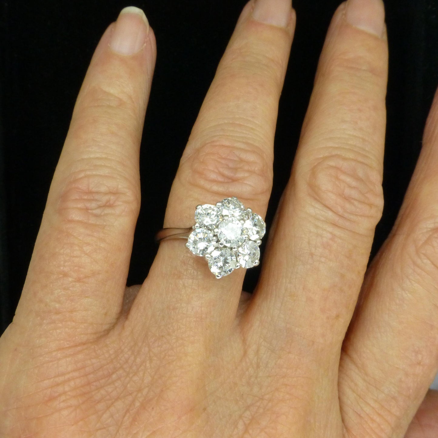 Vintage 18ct white gold diamond statement cluster ring 2.20 carat ~ Independent Valuation