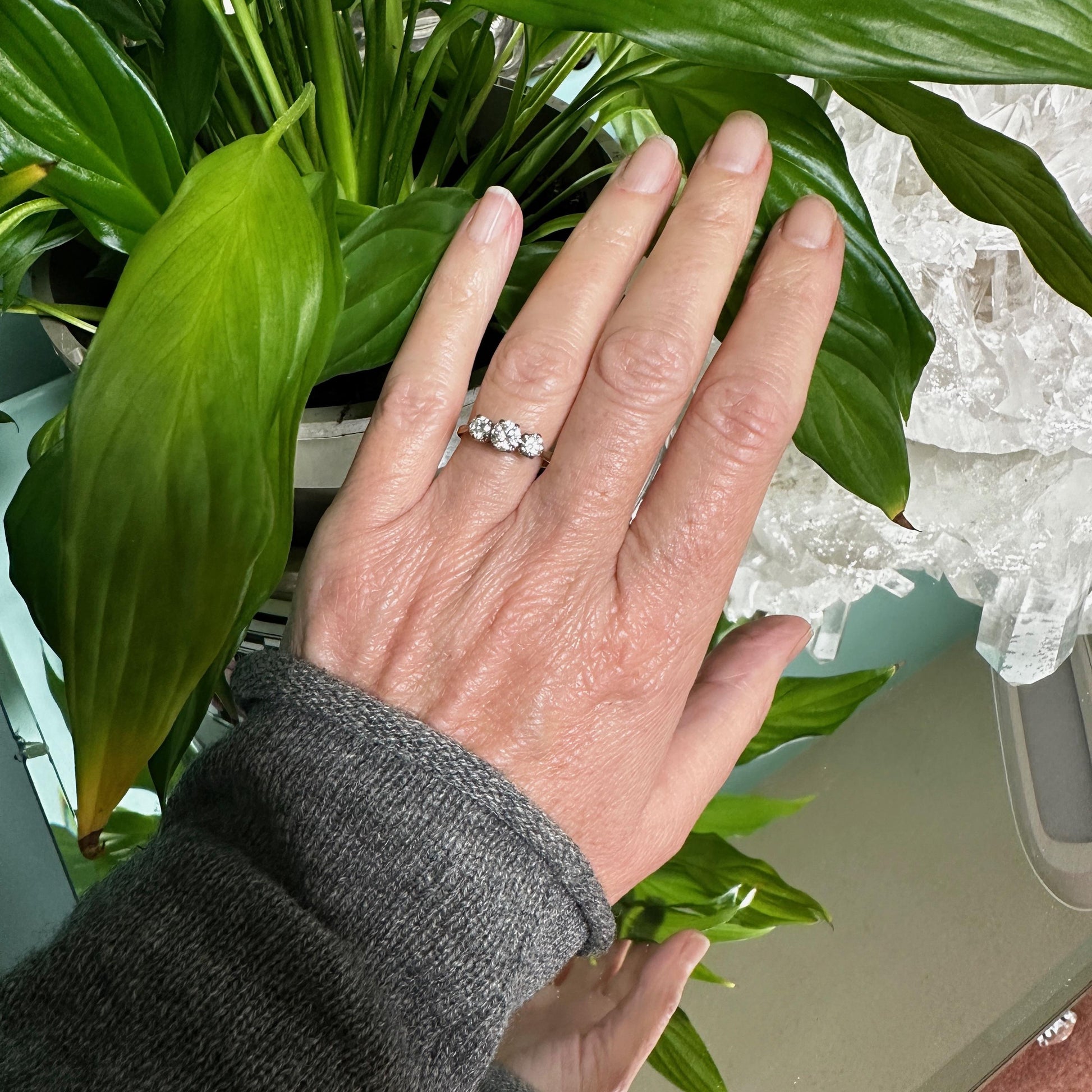 Vintage 18ct natural diamond three stone trilogy ring 1.00ct