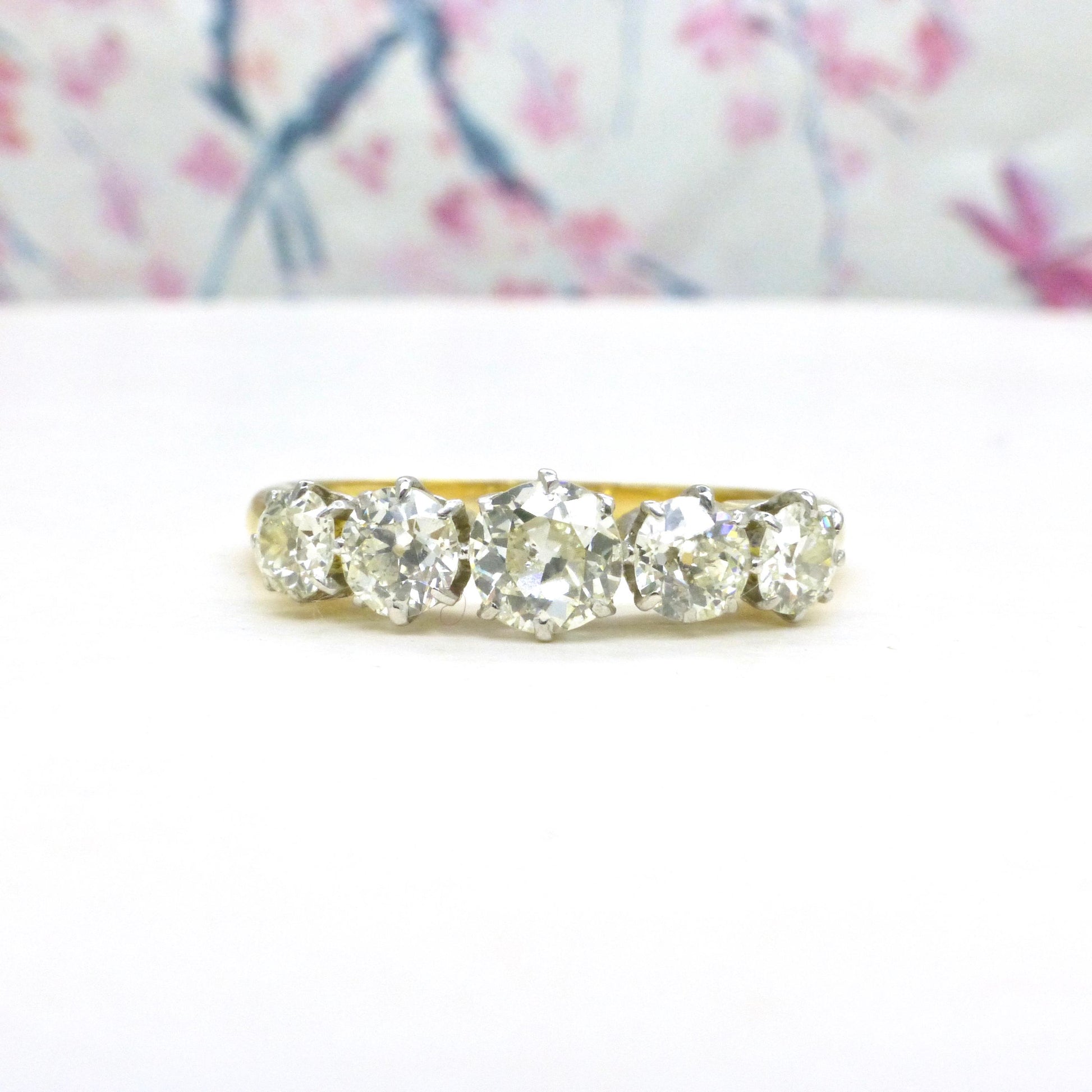 Antique 18ct gold old cut natural diamond five stone ring c.1.05ct c1920's