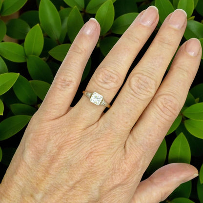 Antique 18ct & Platinum natural diamond solitaire ring 0.50ct